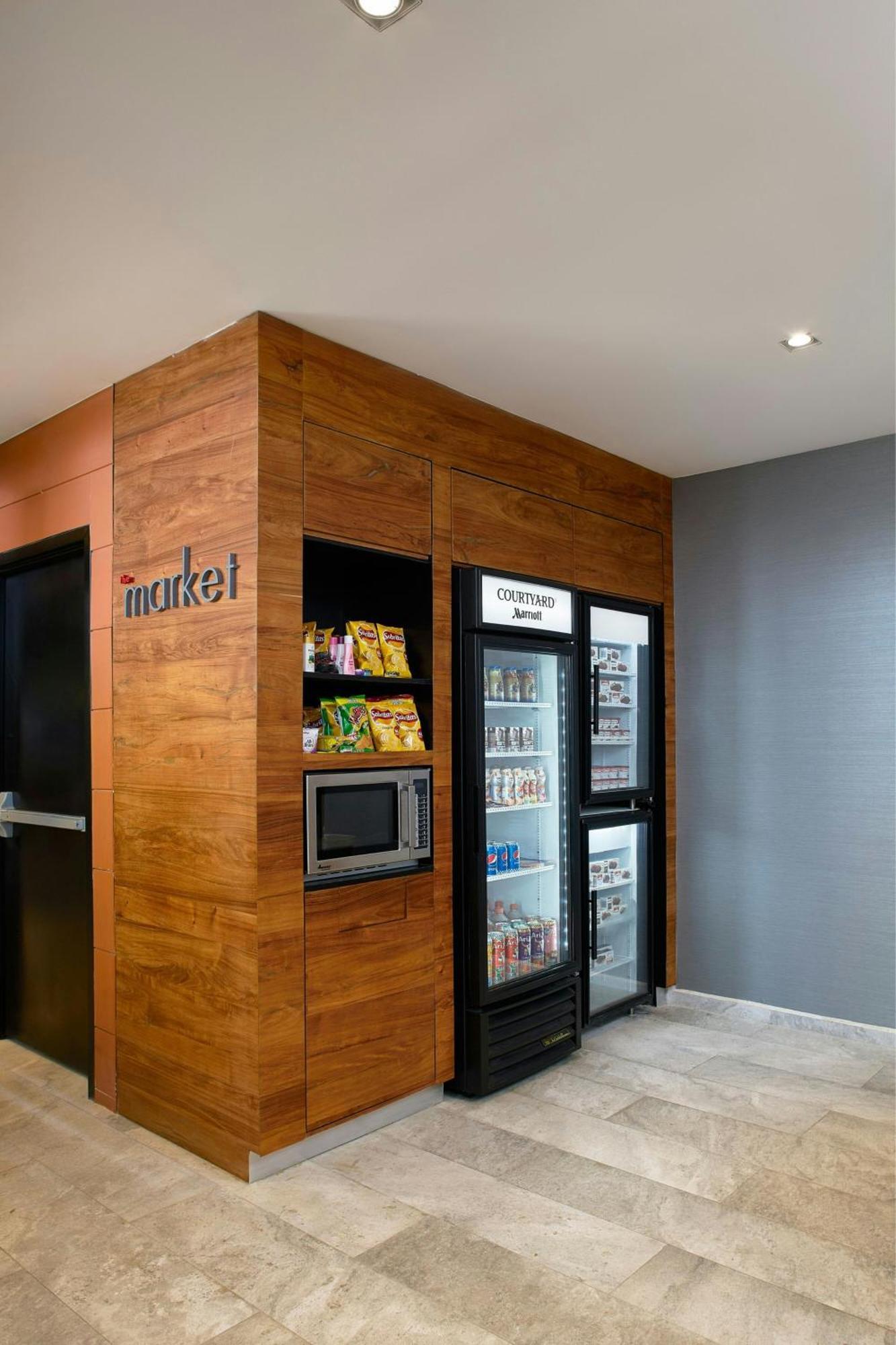 Courtyard By Marriott Toreo México DF